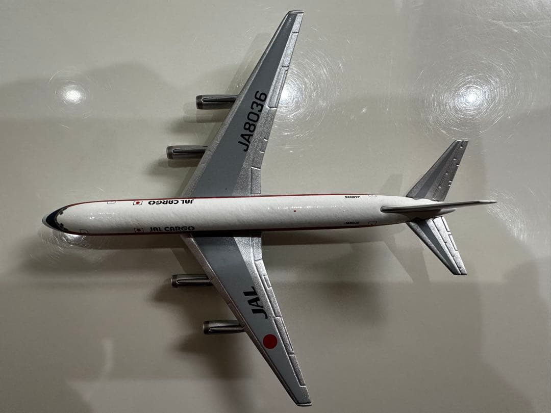Your Craftmanの1/400 JAL Cargo DC8-62模型